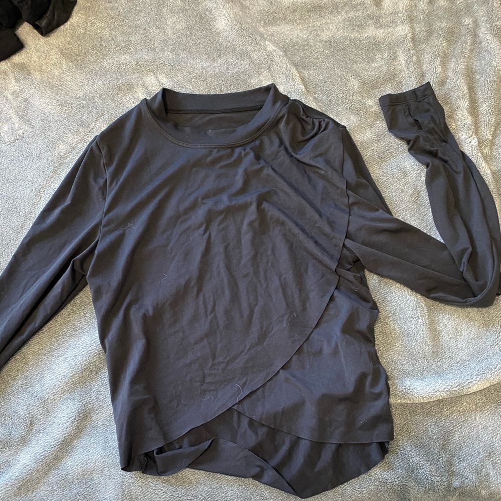 Black athletic top size XS with thumb holes